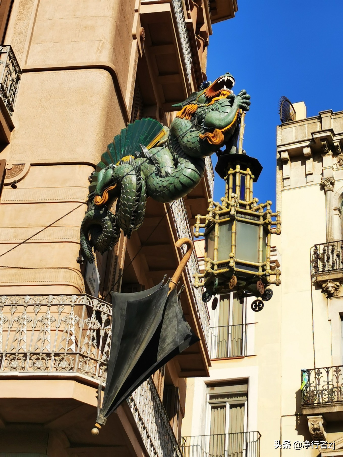 冬日暖阳拔“牙”记（34）巴塞罗那：高迪打造的欧洲之花（上）