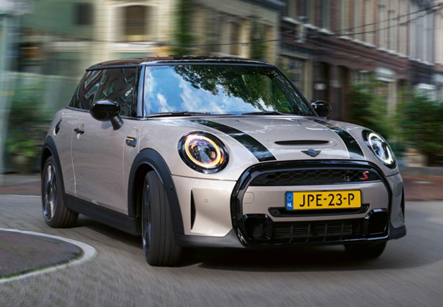 运动气息满满这款车回头率超高,低调帅气有品位这四款小车人人爱