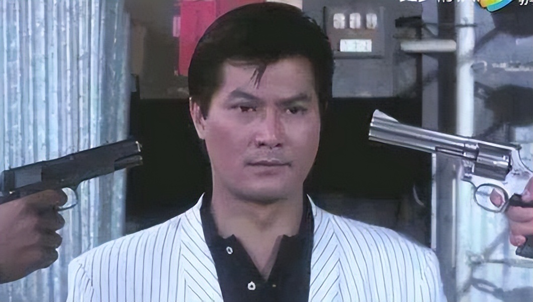 成龙谢贤向华强,谢贤李小龙谁大