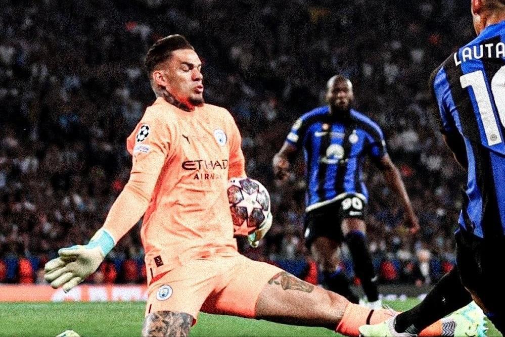 欧冠曼城卢卡库点数破门,杵桩王卢卡库成就曼城欧冠称王