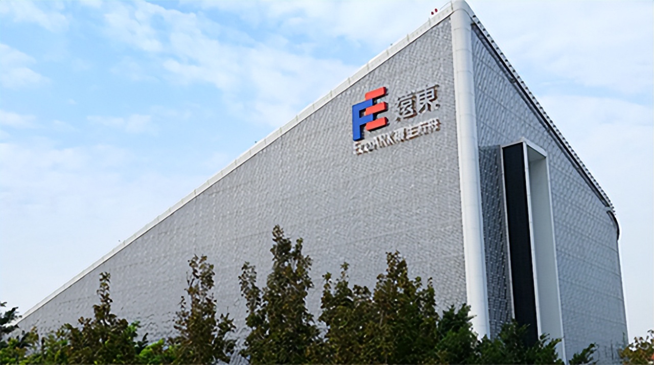 赚大陆钱捐给“*独台**”的集团：*进党民**的头号金主，22年被杀鸡儆猴