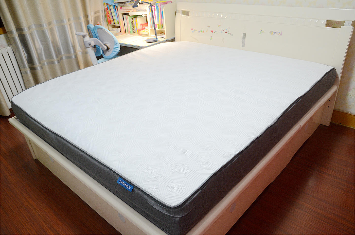 孕妈妈睡什么床垫,孕妈妈选婴儿床价格