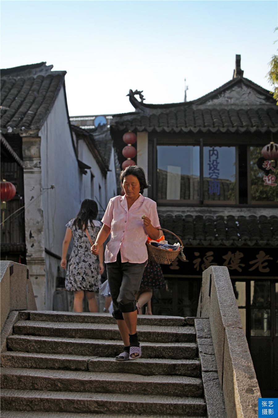 拥有中国第一水乡美誉的江南小镇,被誉为江南第一古镇