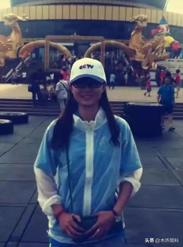 断舍离的极简生活9件家具,断舍离女孩88平6件家具