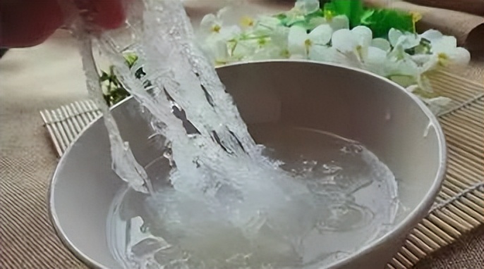 燕窝的燕子口水为什么有营养,燕窝只是燕子的口水为什么这么贵