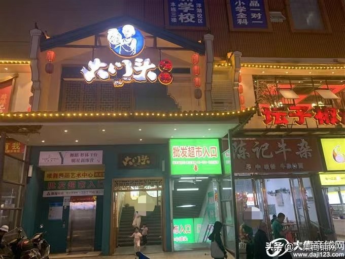 长沙三湘南湖灯饰城门面出租,长沙万科金域华府一期门面转让