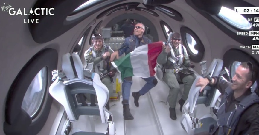 美国维珍银河航天飞机造价,美国最新航天飞机太空视频