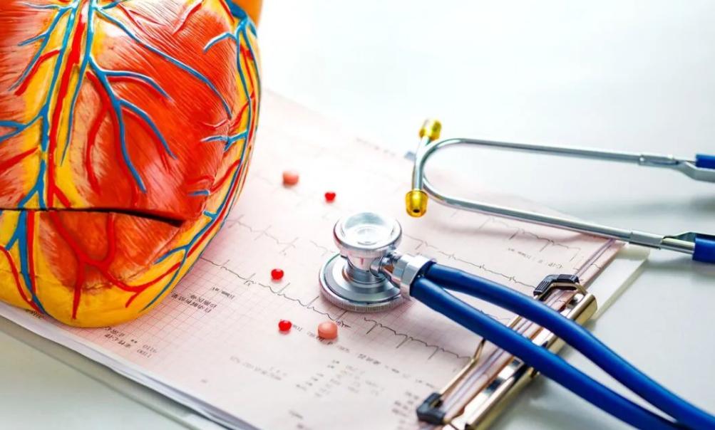 冠心病确诊必须造影吗,心脏造影和冠心病造影