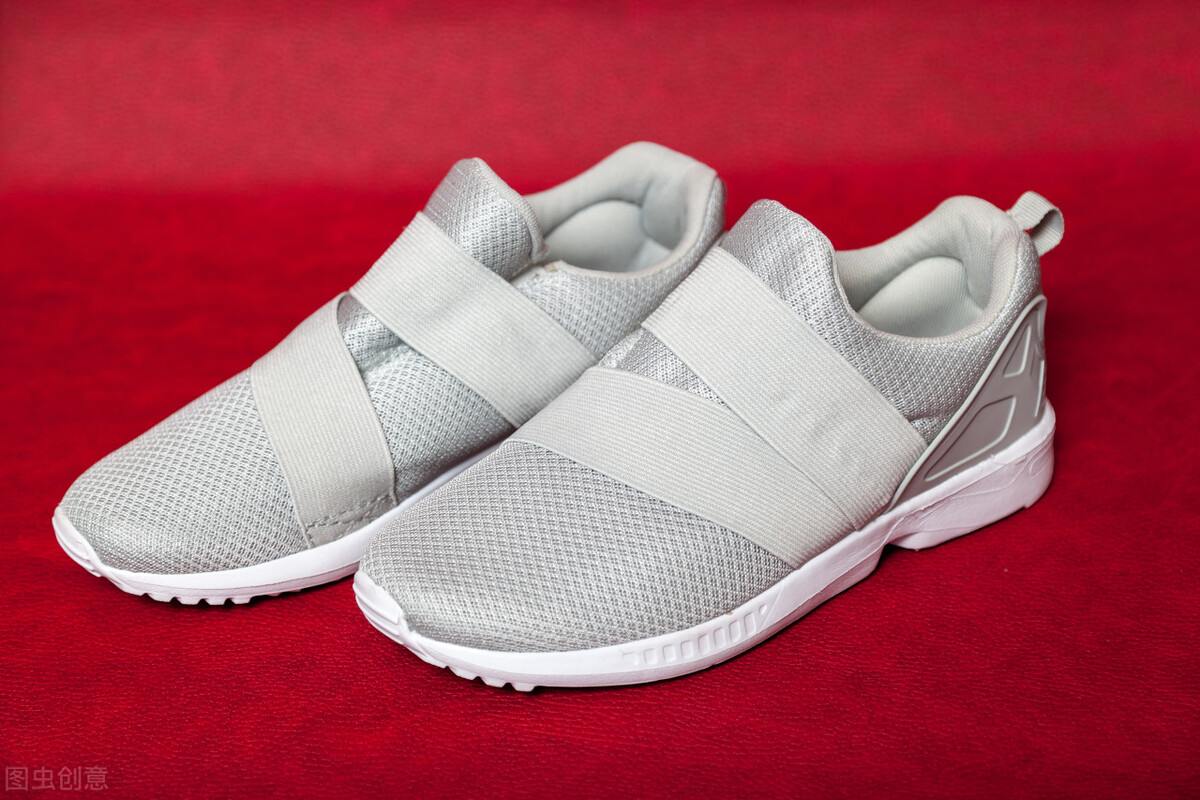 洗鞋店告诉你洗鞋子小技巧,洗鞋小妙招最火视频