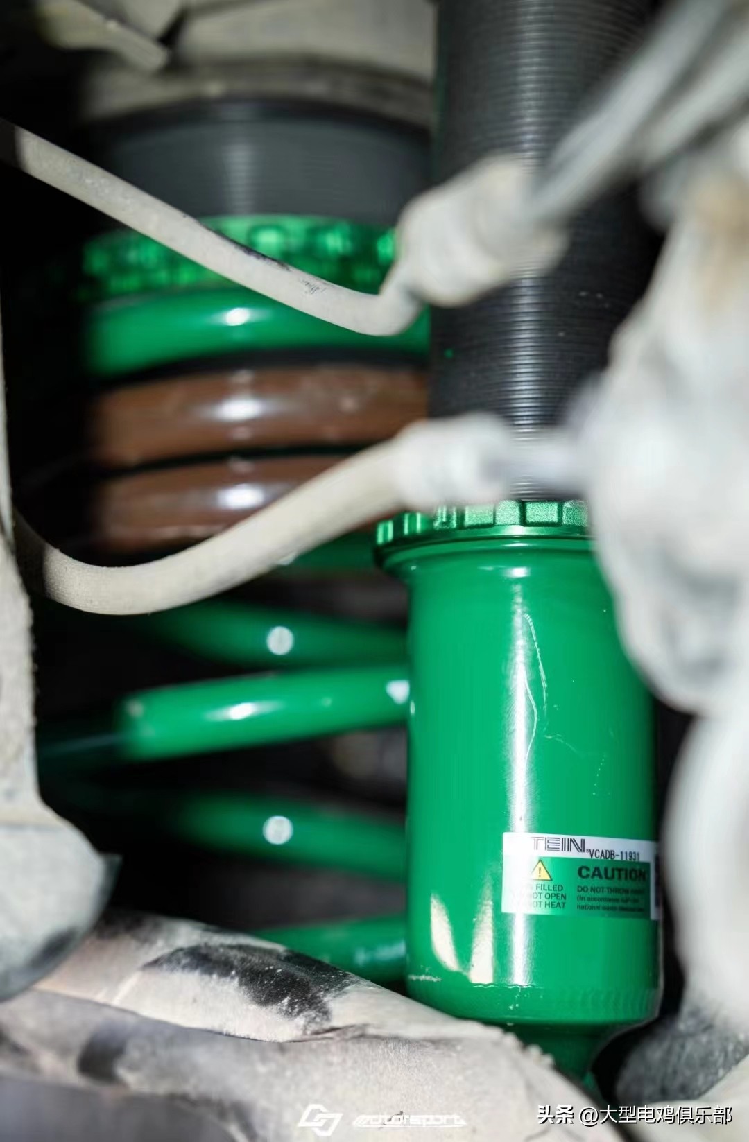 modely升级rss避震,modely换tein避震效果怎么样