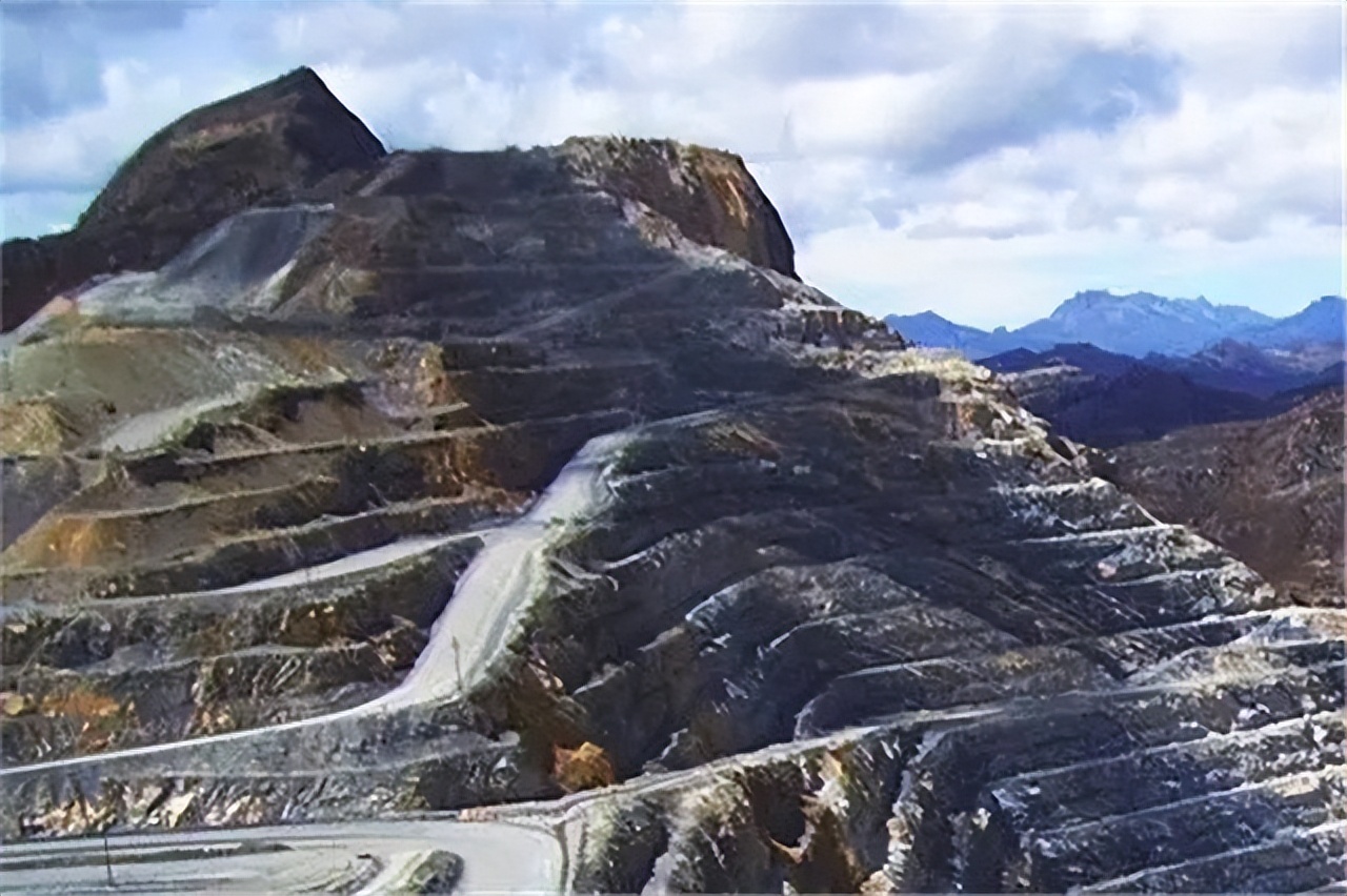 美国西进运动兴起的原因,美国西进运动资本运作