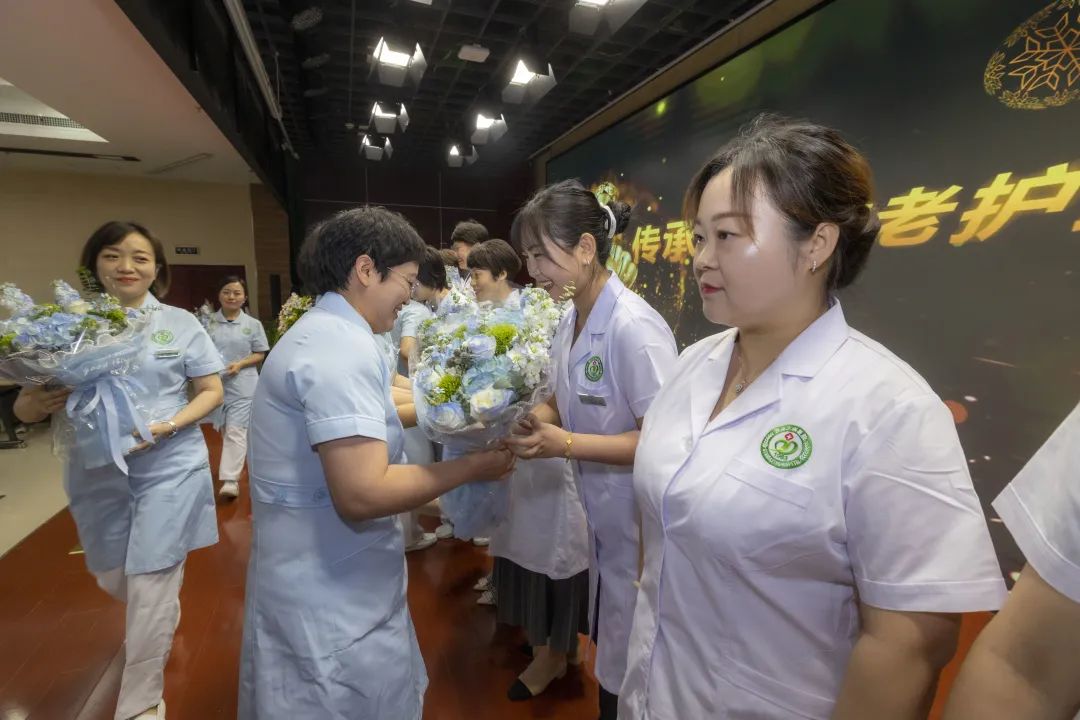 512国际护士节人间天使美丽绽放,512国际护士节致敬无畏天使