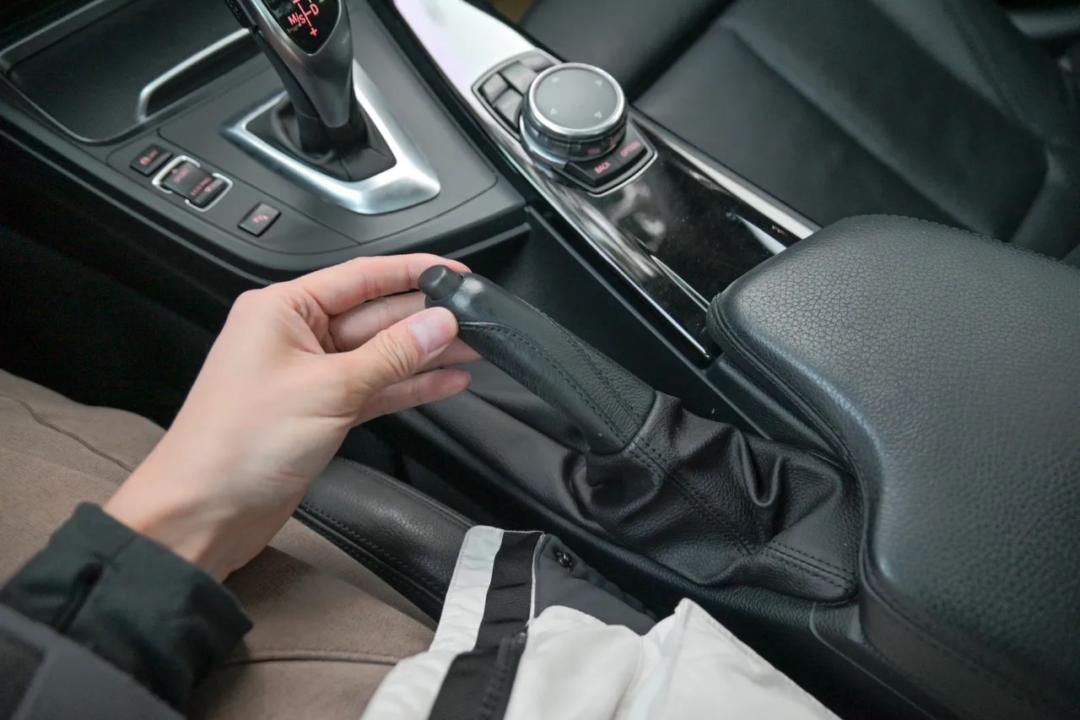 二手宝马gt328i,16款宝马328gt二手值得入手吗