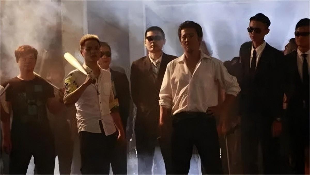 1997年香港回归后，香港那些黑帮组织去哪儿了，他们结局如何