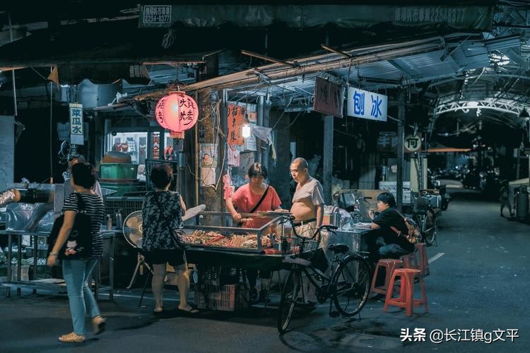 2022年八年级语文考试作文,像这样作文800字