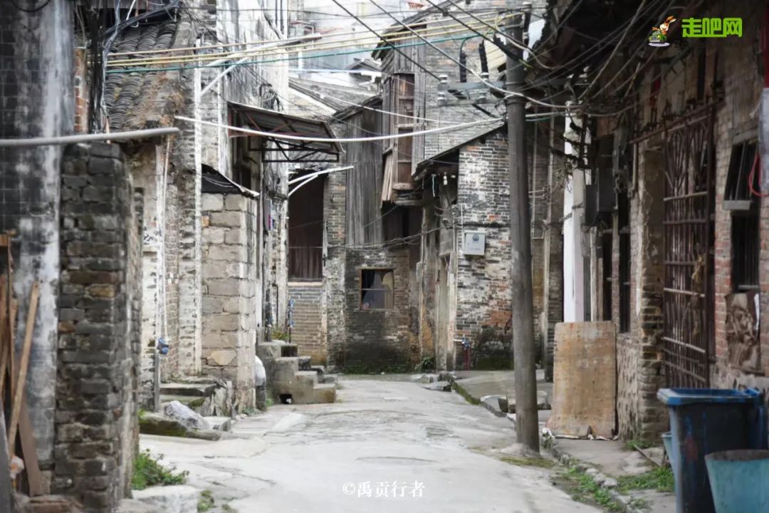 历史地理学博士，8次骑行入藏，走过中国333个地级市1800个县区