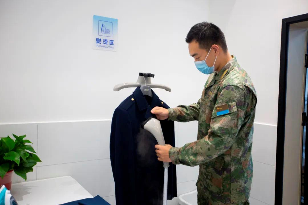 部队被装开箱,部队被装