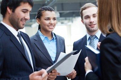 猎头顾问都做什么,猎头未来做哪个行业