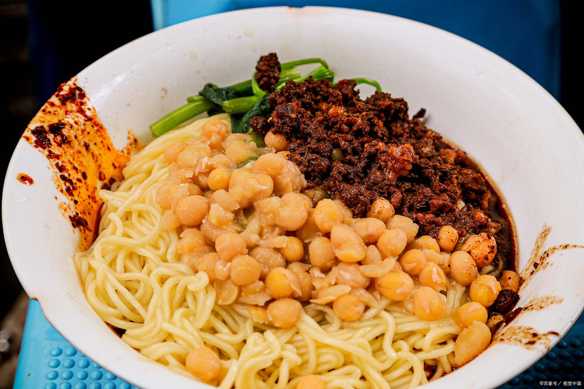 重庆小面又麻又辣但真的好吃,重庆小面如何不放辣也更好吃