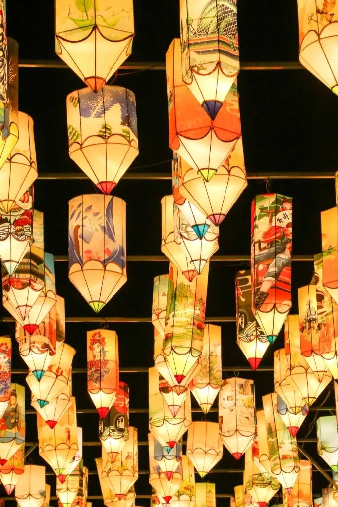 花灯亮了年味儿浓了,辛弃疾上元灯会