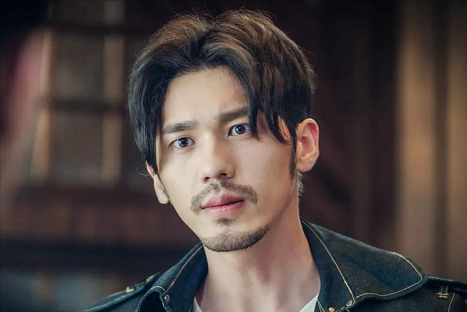 35岁左右演技最好的男演员,最佳男演员朱一龙