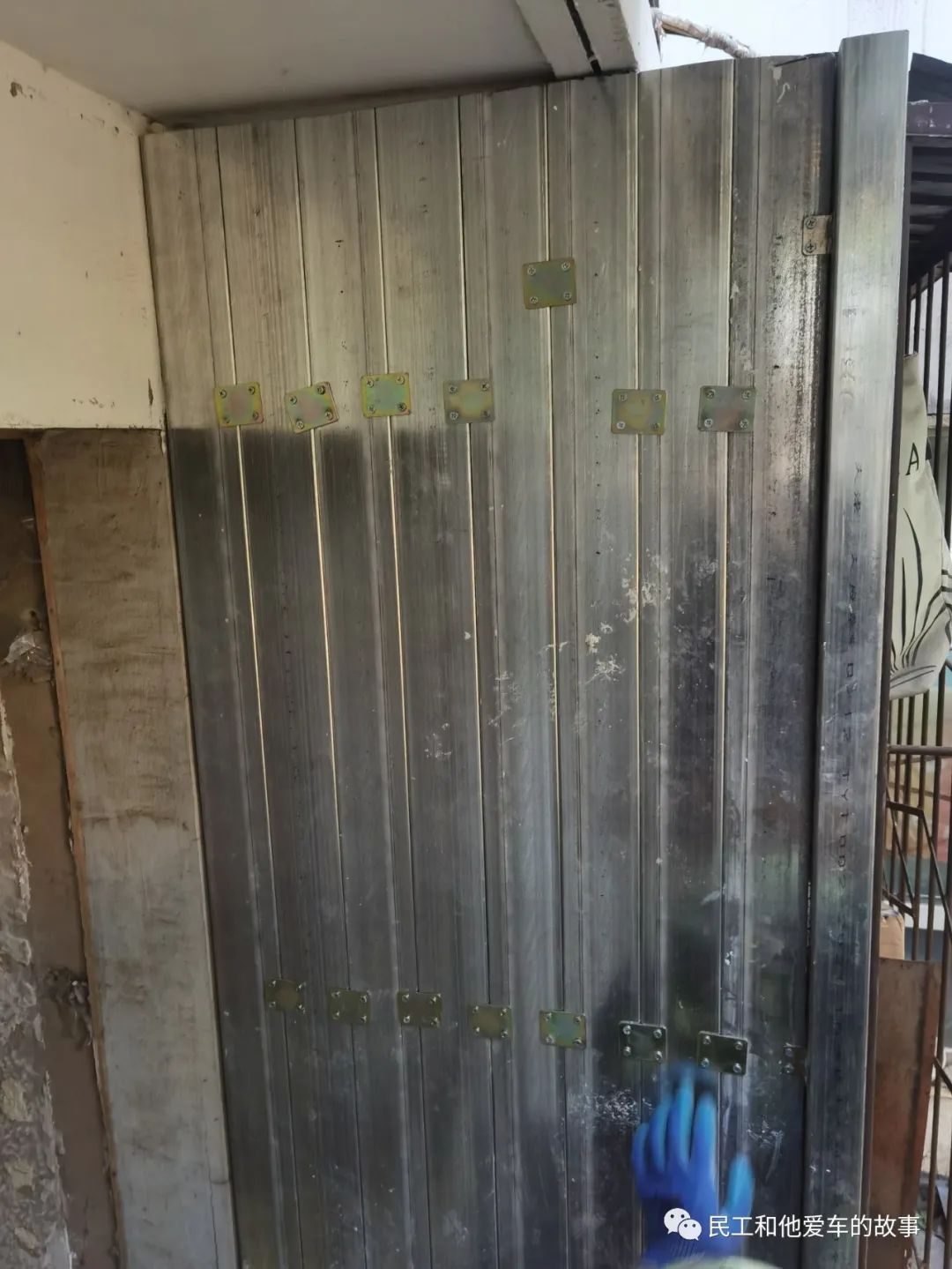 型钢在家庭装修中替代砌块和混凝土条板，可以起到事半功倍的效果