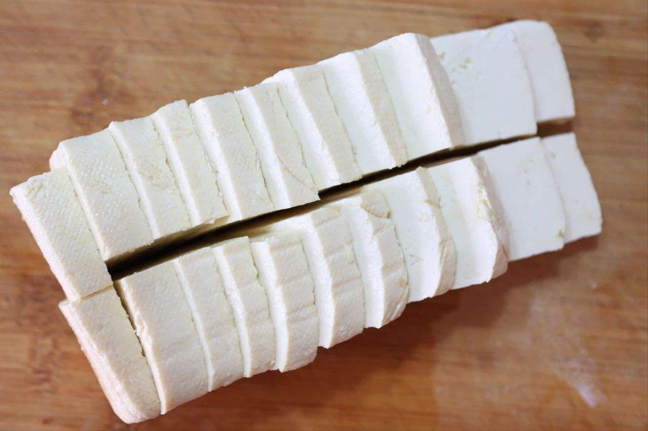 吃什么食物可以代替黄体酮催月经,吃哪些食物可以补充女人的黄体酮