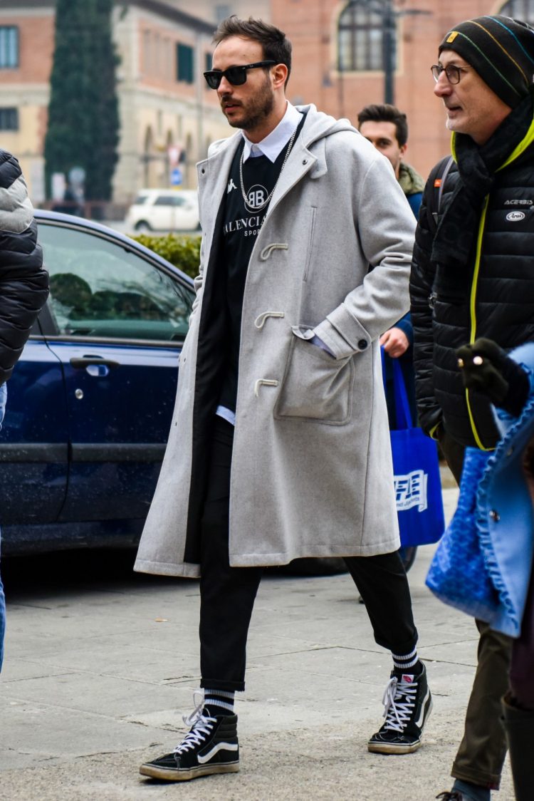 男生冬天穿什么鞋,初中男生冬天穿什么鞋