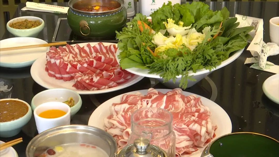 打卡内蒙锡林郭勒盟,北京吃货品尝锡林郭勒羊肉