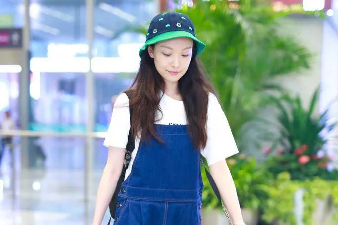 倪妮和井柏然哪一年分手的,倪妮先跟冯绍峰还是井柏然