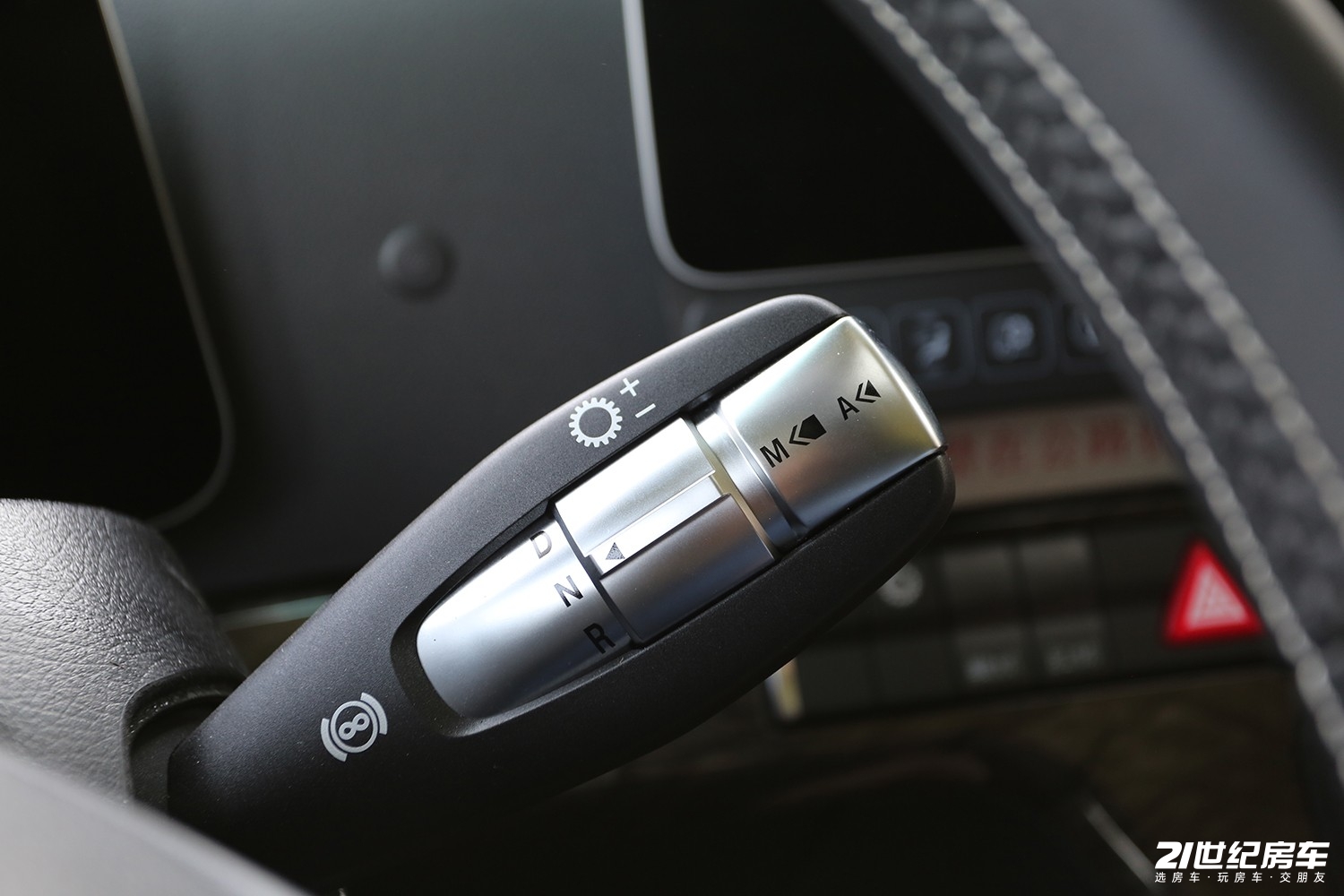 奔驰四驱c型顶级豪华房车,奔驰arocs升顶越野房车