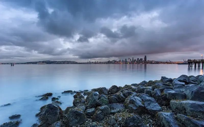 形容夏天的唯美句子简短,夏天午后仰望天空的唯美句子