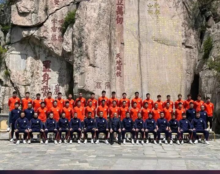 泰山队舒畅一条龙进球,泰山队队长舒畅