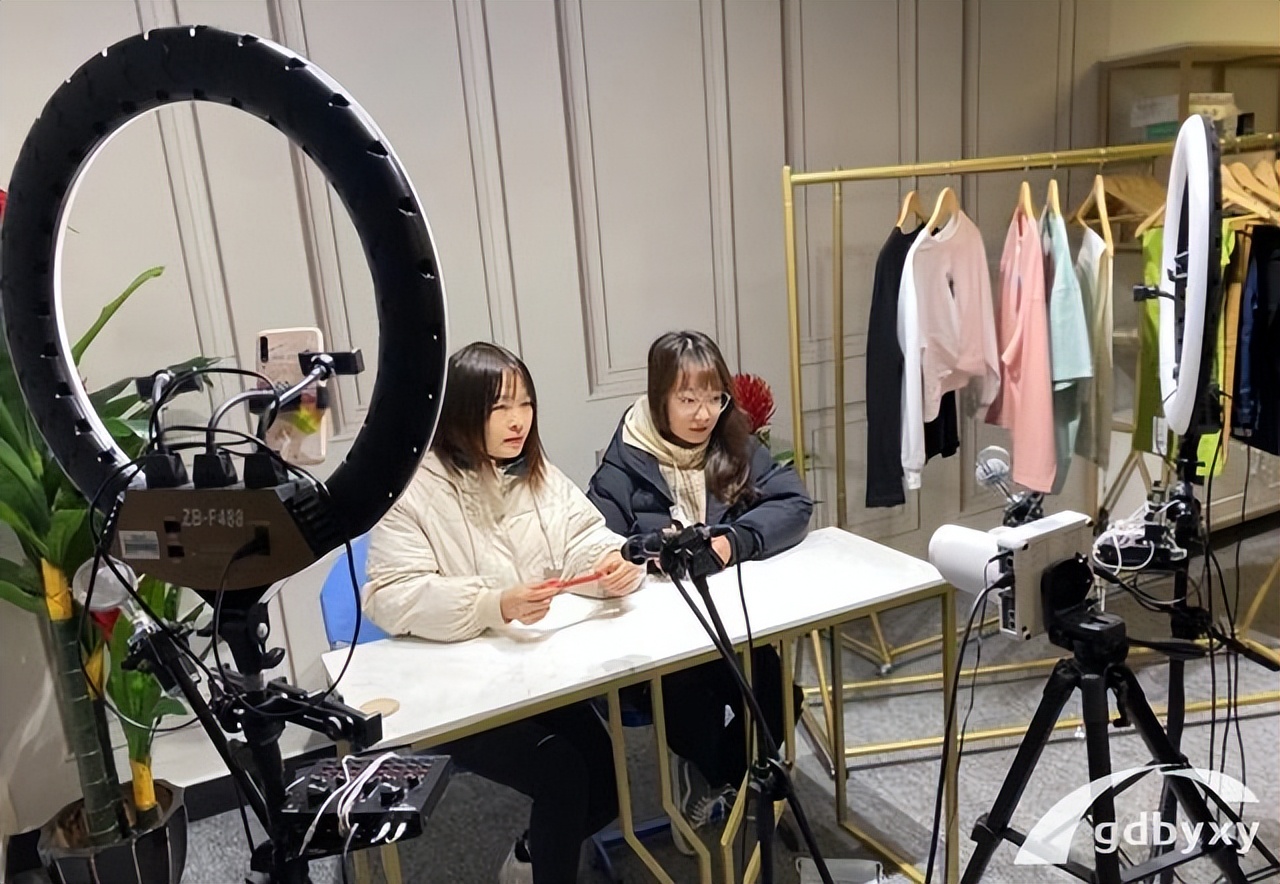 专业就业前景最好的十大热门专业,十大就业热门专业是什么类专业