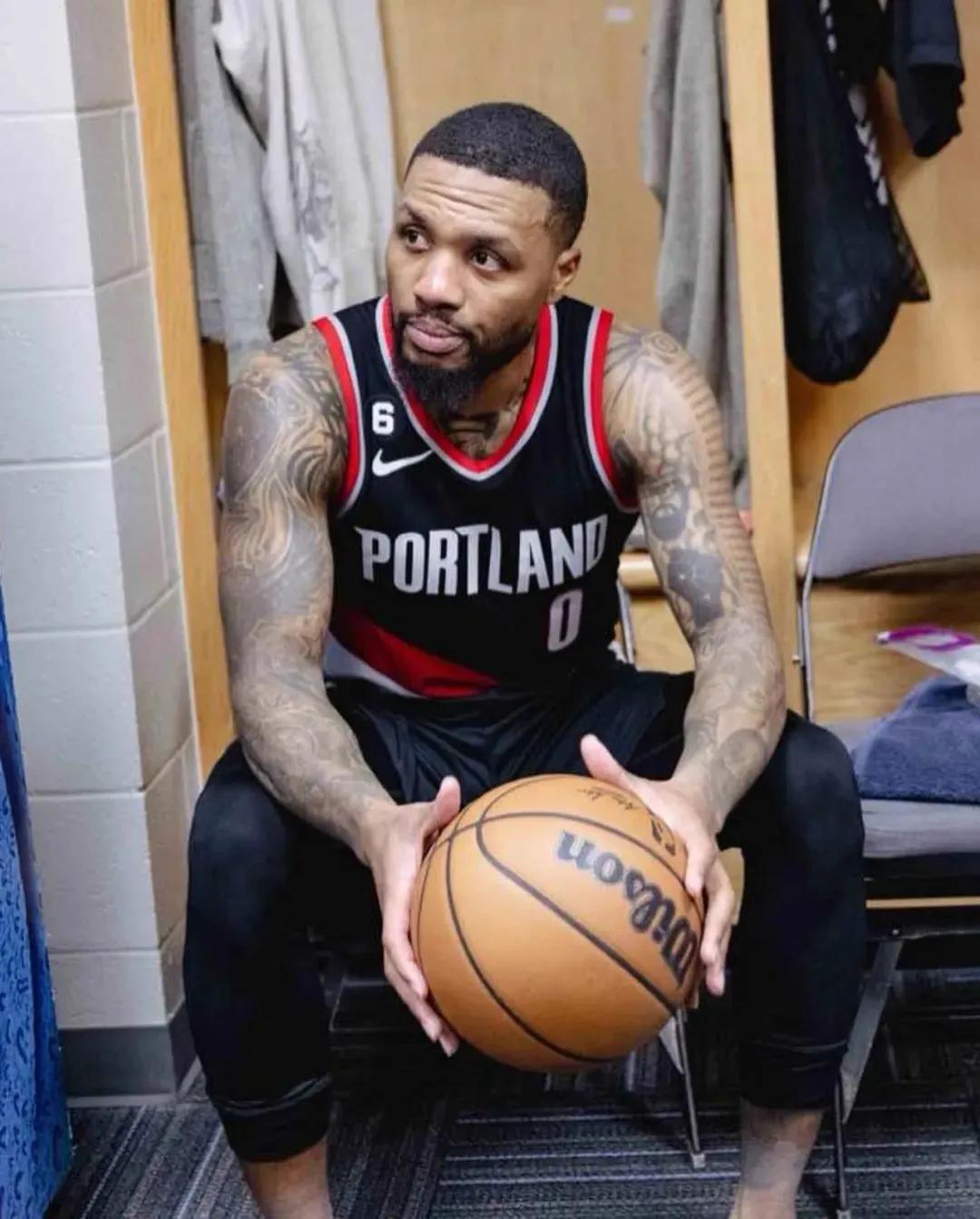 利拉德爆砍71分几中几,最强nba利拉德和卡特谁更强