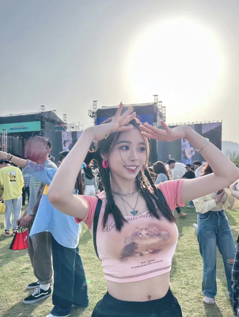 泰裤辣！小个子女生答应我，这个夏天一定要尝试甜辣风！