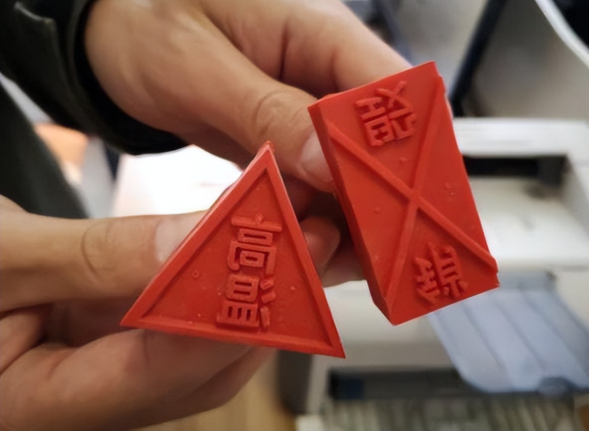 猪肉章红印和蓝印有什么区别,猪肉身上的蓝章和红章有什么区别