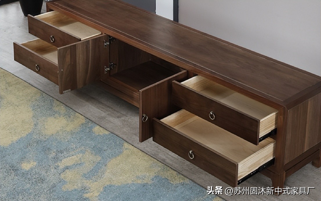 家具是原木风格治愈系小户型,原木家具现代简约风