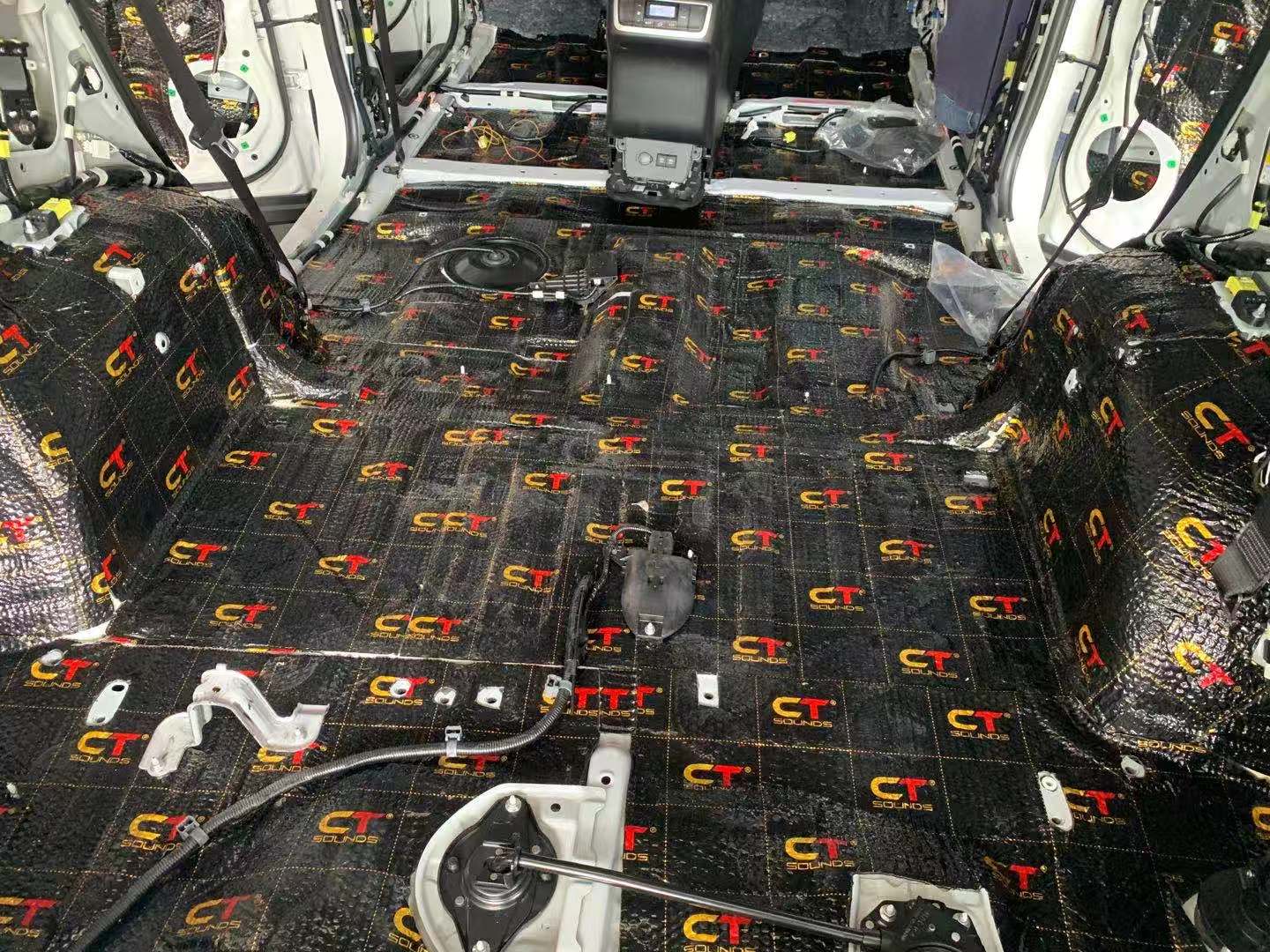 新款汉兰达风噪和胎噪大怎么解决,丰田汉兰达原始隔音