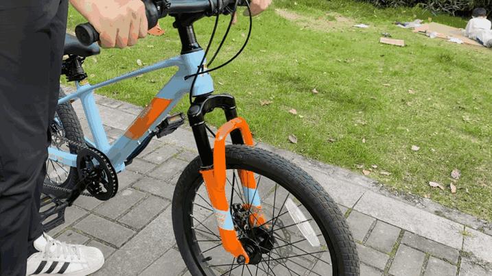 可以让小孩玩的越野车,柒小佰儿童变速山地自行车测评