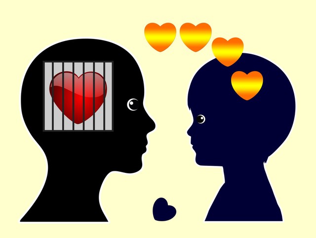 “老公根本不是男的,他会来月经!”为何会有越来越多双性人?