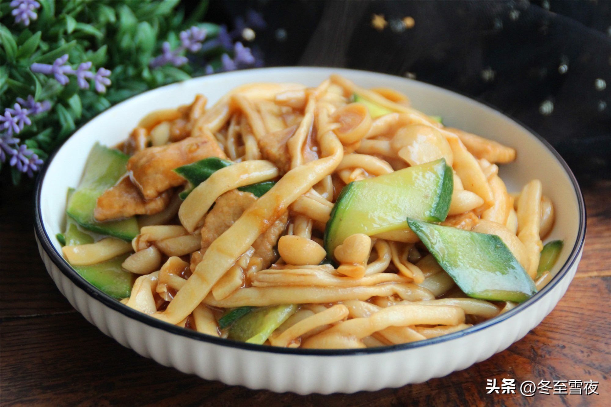 吃蘑菇有几种方法,吃蘑菇有哪几种吃法