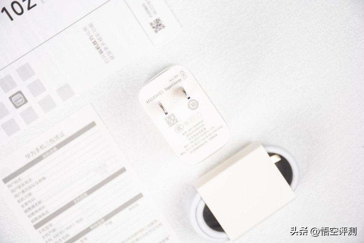 华为nova10z是曲面屏还是直屏机,华为nova10z是曲面屏吗