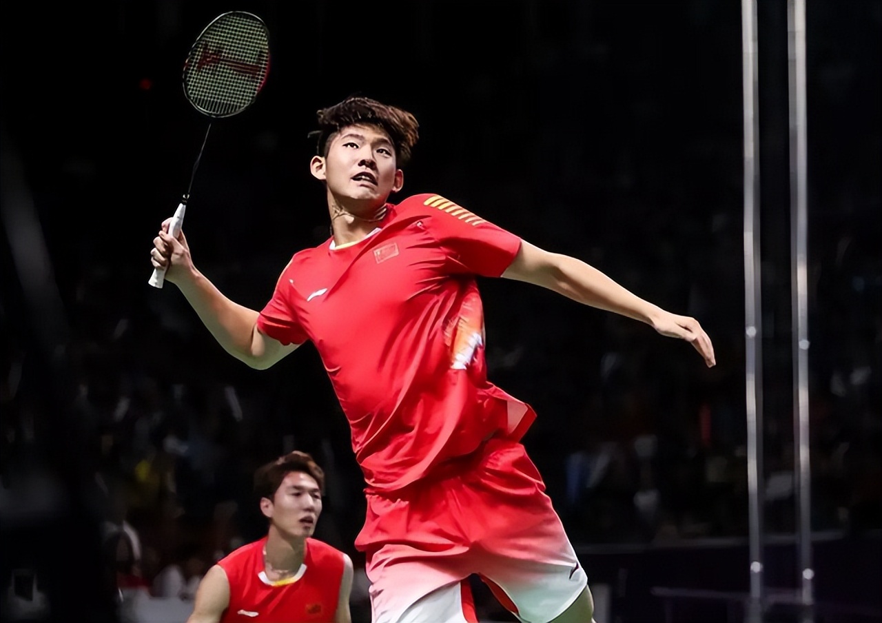 韩国队不顾裁判继续进攻,韩国队不讲武德