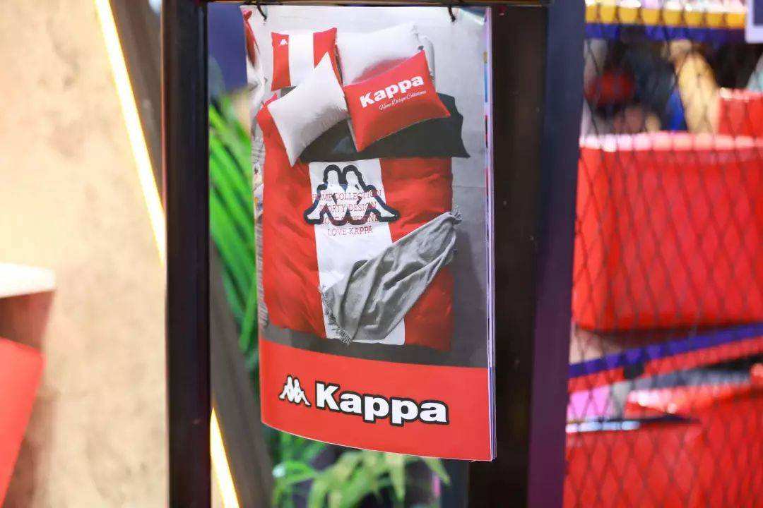 背靠背品牌是怎样走向没落的,背靠背的悲剧