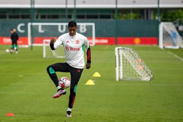 曼联vs谢菲联补赛,曼联vs切尔西防守