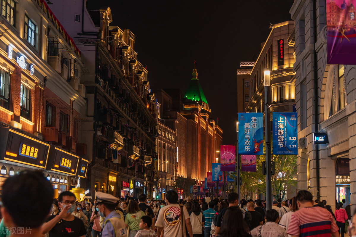 上海最新免费游玩景点推荐,上海旅游必去的五个免费景点