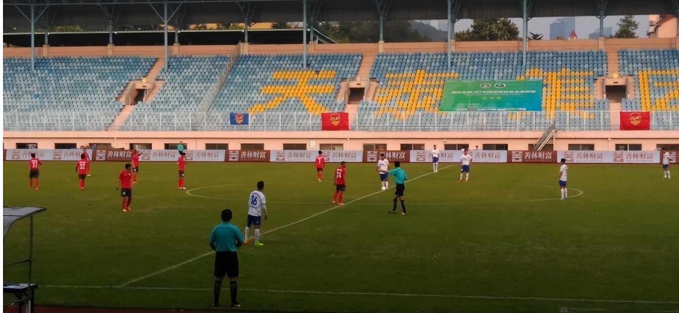 青岛队拿过多少次总冠军,青岛足球队夏季联赛成绩