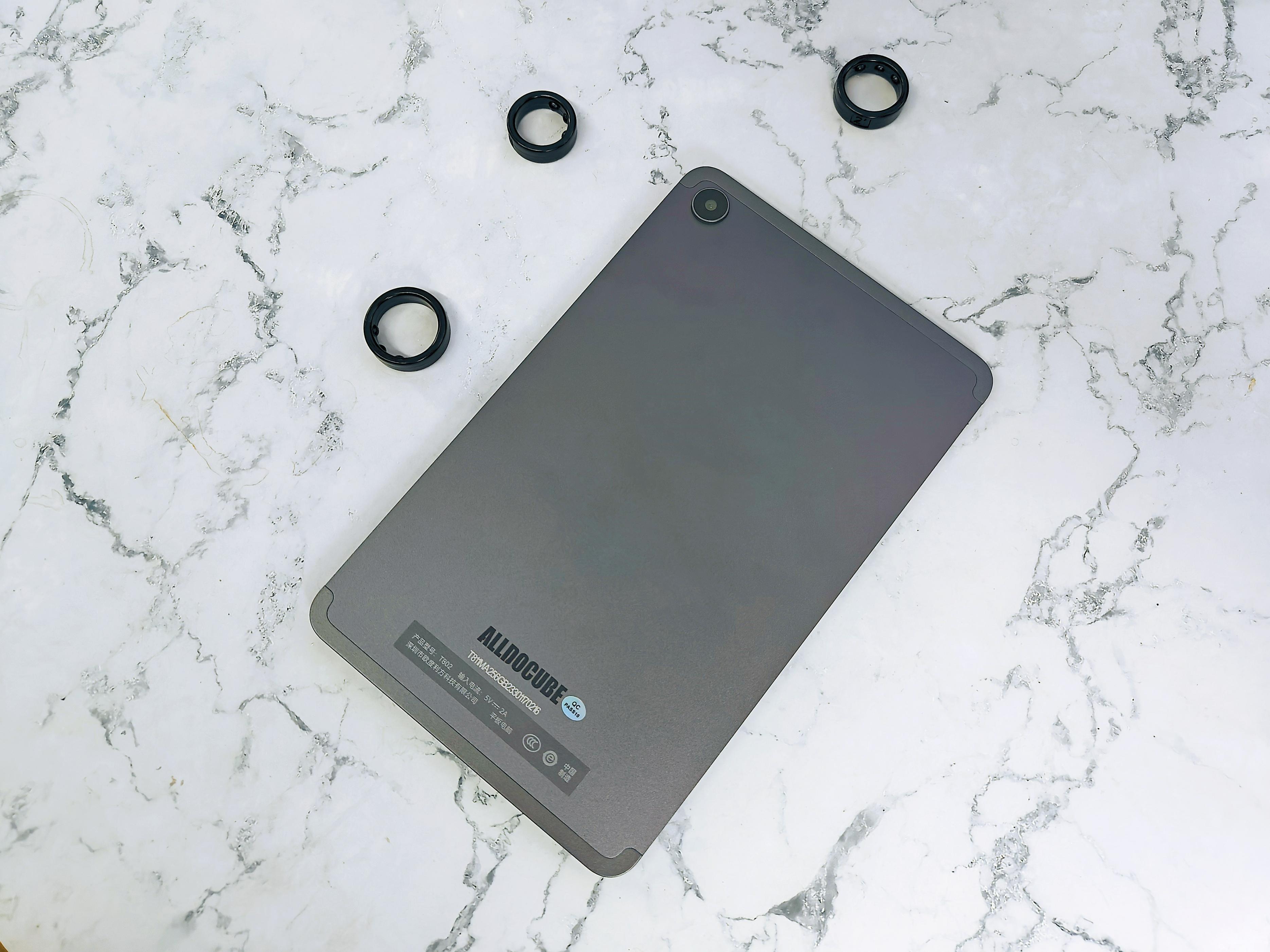 799的畅享平板,酷比魔方iplay50mini和联想y700