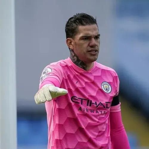 足坛百家姓之奇家军最佳阵容,足坛各姓氏阵容